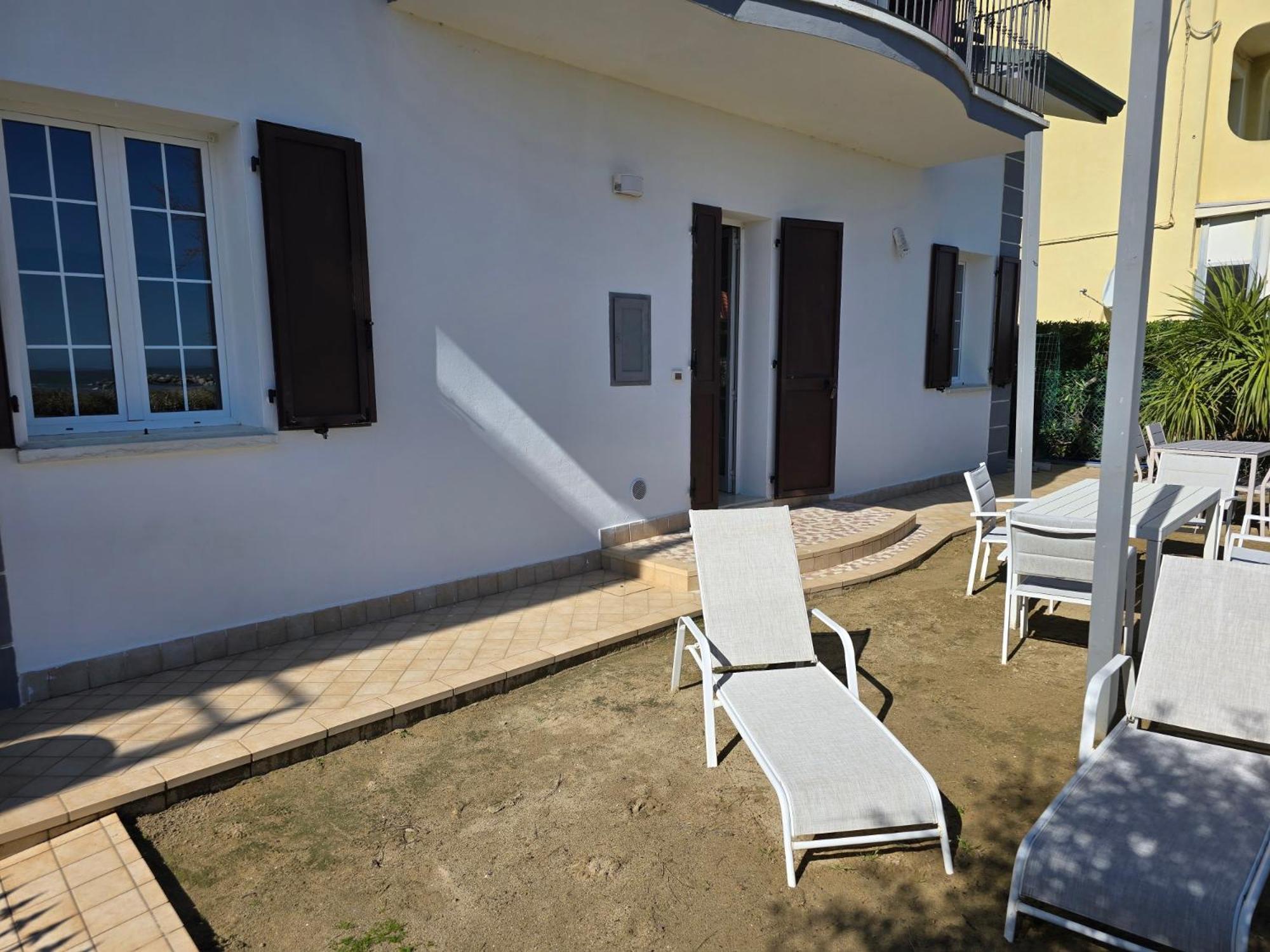 Villa Dolcevita Bellaria-Igea Marina Buitenkant foto